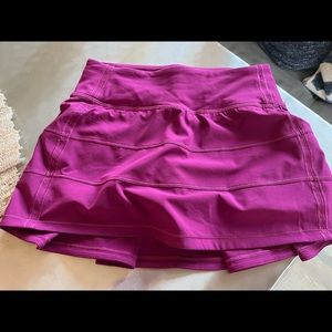Gently used lululemon pace rival skirt